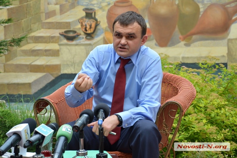 Мериков прокомментировал потасовку между активистами "евромайдана" и лидером "Оппозиционного блока"