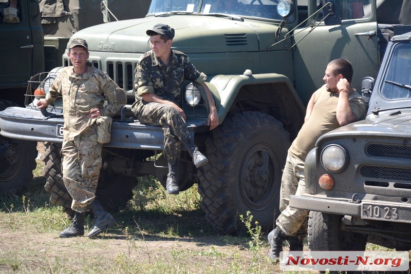 Президент Украины на Николаевщине — завершающий этап обучения морской пехоты. ФОТОРЕПОРТАЖ