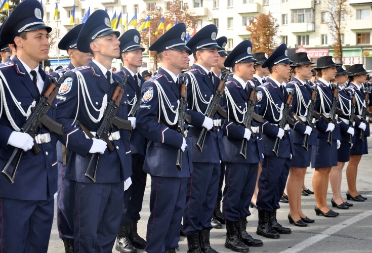 Зарплата полицейских составит 6,5 тысяч гривен, – Аваков