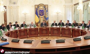 Украина не ввела в действие санкции против России, - СНБО
