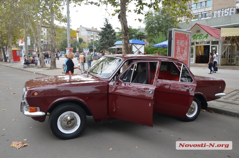 В Николаеве прошла выставка автомобилей и мотоциклов. ФОТОРЕПОРТАЖ