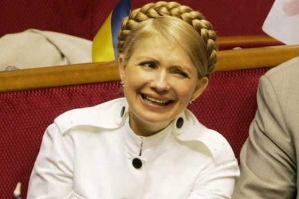 Петиция к Порошенко о назначении Тимошенко послом в Гондурас набрала 25 тыс. голосов
