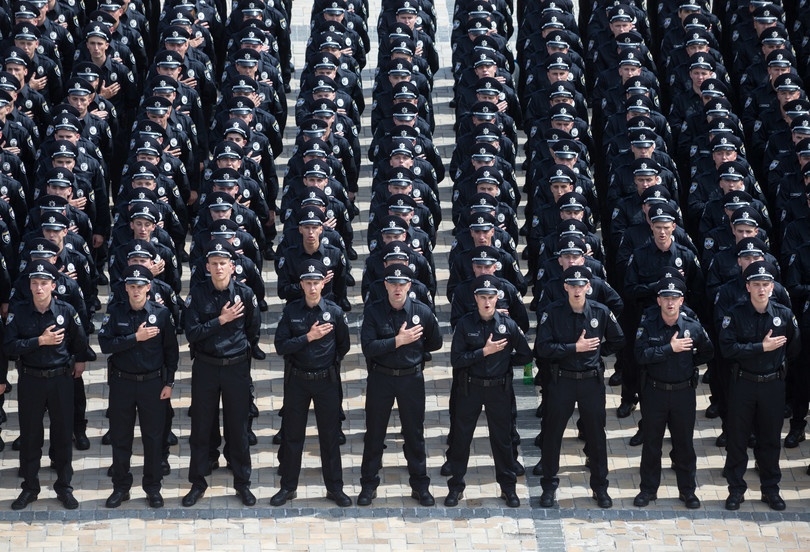 В Николаеве бывших сотрудников ГАИ, прошедших в «новую полицию», не допустили на учебу