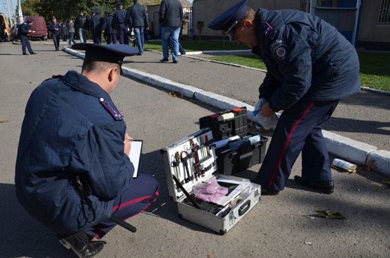 Николаевские правоохранители отрабатывали алгоритм действий при нестандартных ситуациях. ФОТО