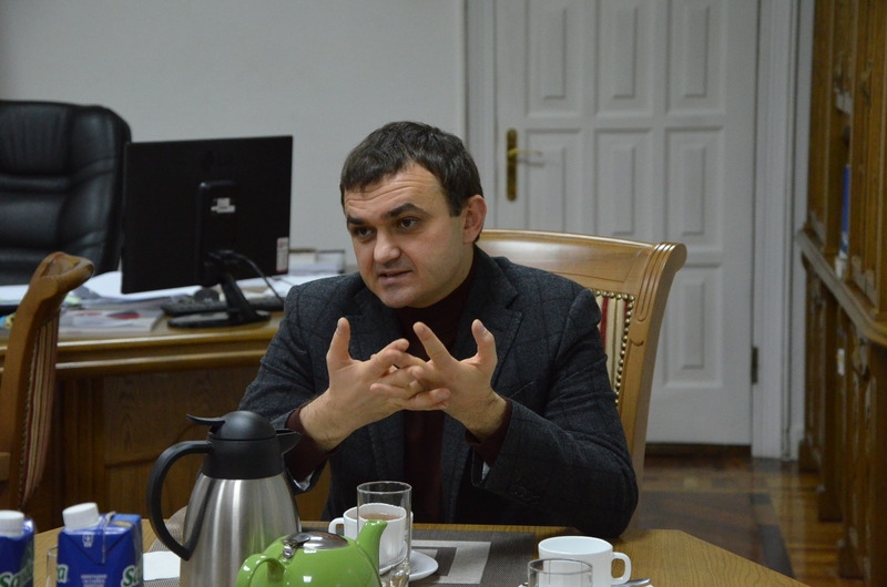Губернатор Мериков еще раз заявил, что поддерживает Сенкевича и помогает ему изо всех сил