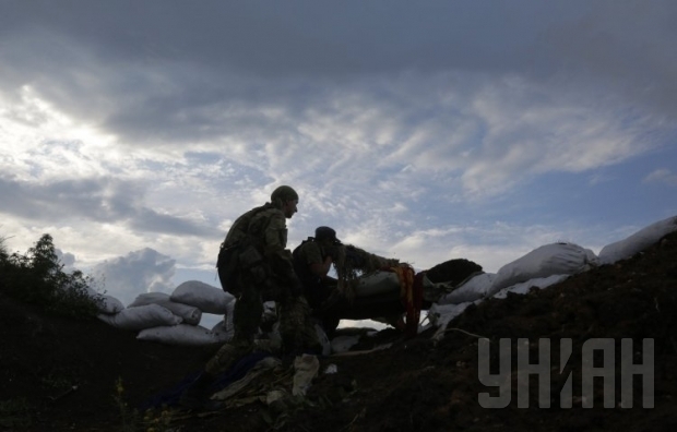 За сутки в зоне АТО один военный погиб, трое ранены 