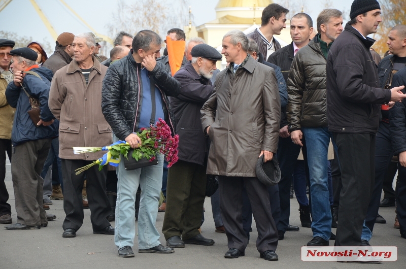 В Николаеве прошел марш в честь Дня достоинства и свободы