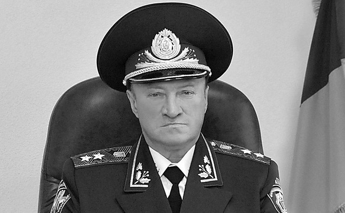 Скончался экс-начальник УМВД Украины в Николаевской области Петр Шапирко