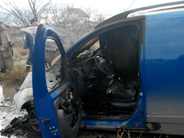 На Николаевщине загорелся автомобиль