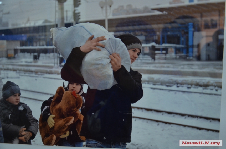 В Николаеве прошла фотовыставка, отобразившая жизнь Украины в 2015 году. ФОТОРЕПОРТАЖ