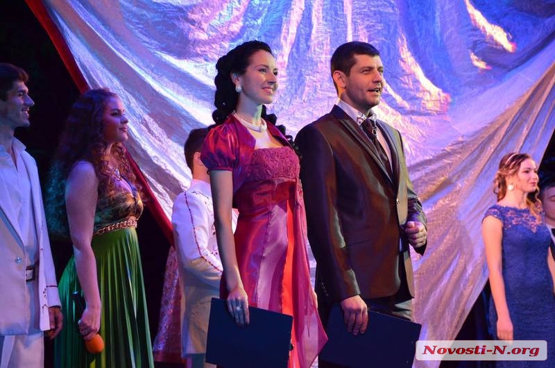 «На пороге больших перемен»: в Николаеве провели традиционный благотворительный вечер 