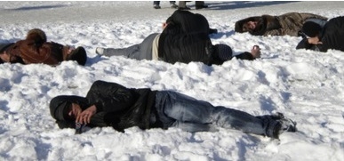 Покатушки на снегу закончились для  парня сломанными ребрами и разбитым черепом