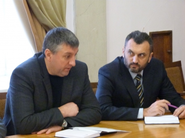 Александр Олефир, претендующий на должность первого заместителя мэра, начал знакомиться с делами