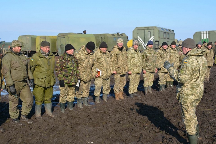 Начальник Генштаба ВСУ на полигоне в Широком Лане встретился с бойцами 53-й бригады. ФОТО