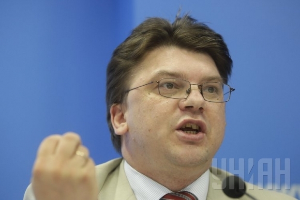 "Министр сделал свой выбор": "Батькивщина" исключила Жданова из партии