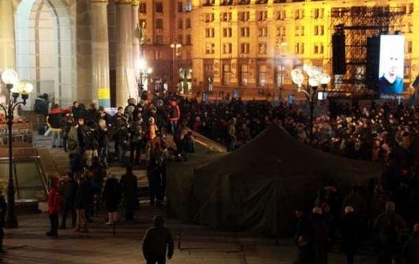 На Майдане созывают новое вече