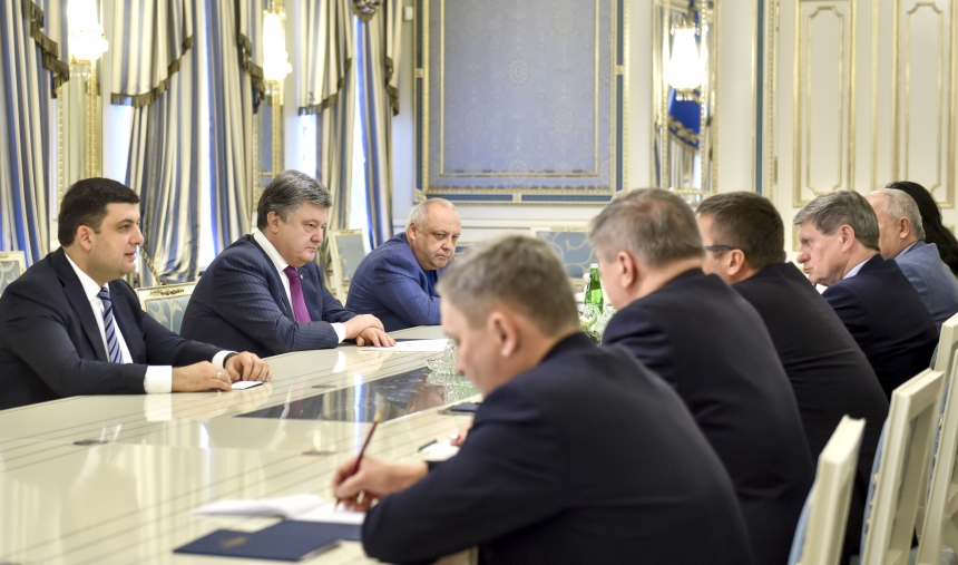Порошенко назначил своим представителем в Кабмине экс-вице-премьера Польши Бальцеровича