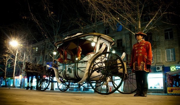 Комиссия по ЖКХ согласовала схему движения кареты с лошадьми на центральной улице города