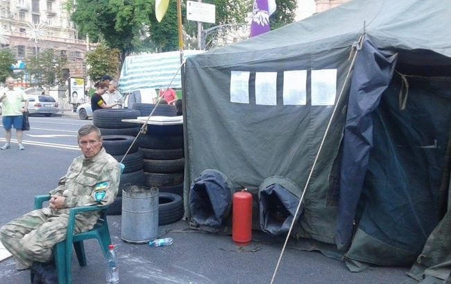 Дело командира "Айдара": активисты перекрыли Крещатик и намерены ехать к Порошенко