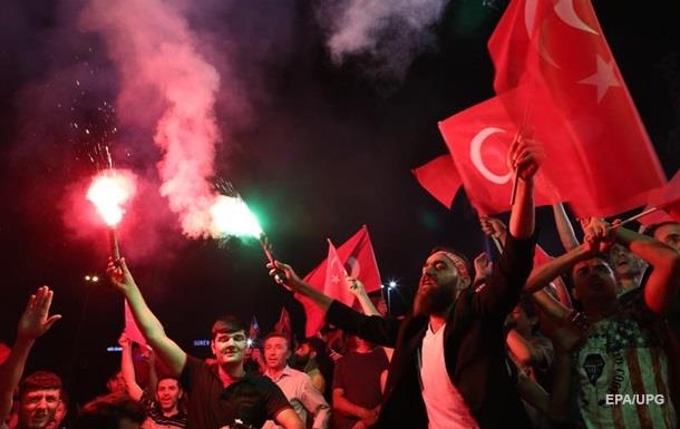 Турция приостановит действие Европейской конвенции по правам человека