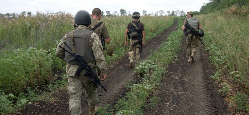 За сутки в зоне АТО погибли шестеро украинских военных  