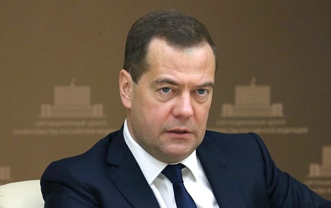 Медведев допустил разрыв дипотношений с Украиной