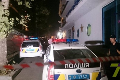  В Одессе неизвестные захватили заложников