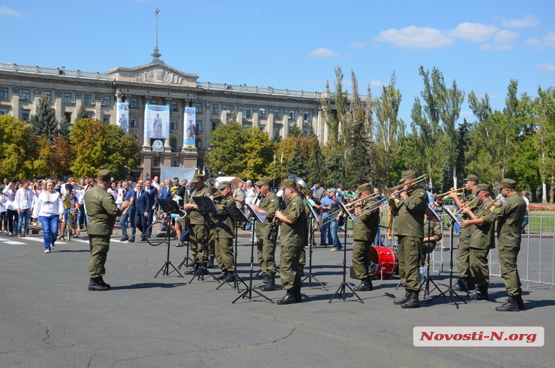 В Николаеве состоялось торжественное открытие праздника Дня города