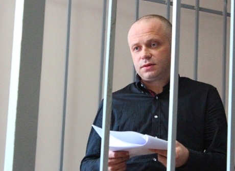 Убивший подростка экс-прокурор вышел на свободу по "закону Савченко", не отсидев и полсрока