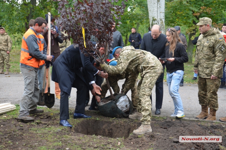 Как в парке «Победа» прошел День защитника Украины. ФОТОРЕПОРТАЖ