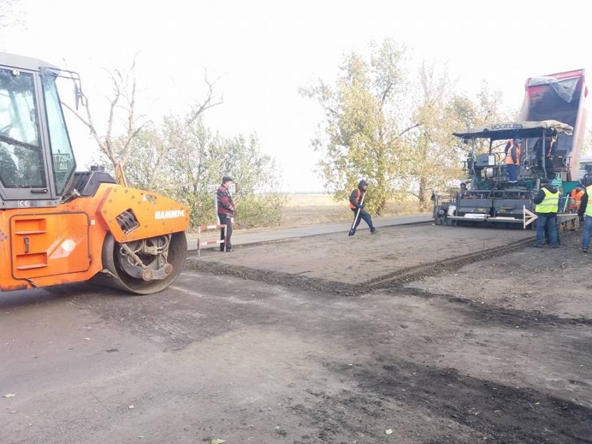 Начался долгожданный ремонт трассы Днепропетровск-Николаев. ФОТО