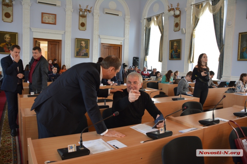 Как депутаты выбирали секретаря городского совета. ФОТОРЕПОРТАЖ