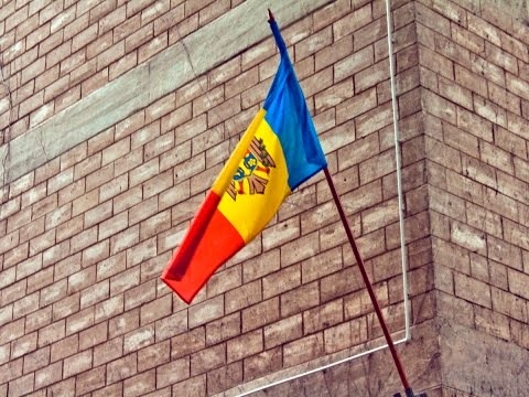 Выборы в Молдове: пророссийский кандидат в первом туре набрал 48,3%