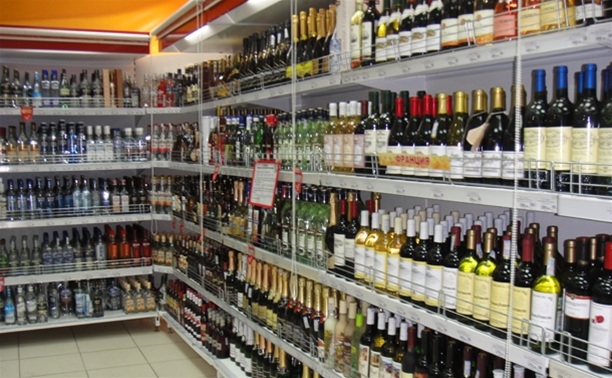 В Украине с сегодняшнего дня повышаются минимальные цены на алкоголь