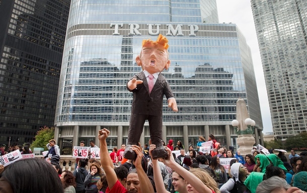 Против Трампа протестовало более миллиона человек