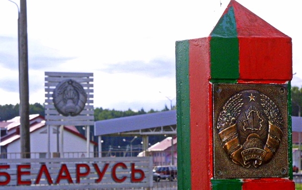 Украинцев с ID-паспортами не пускают в Беларусь