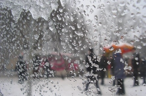 Дождь, мокрый снег и мороз до -5: погода на выходные в Николаеве