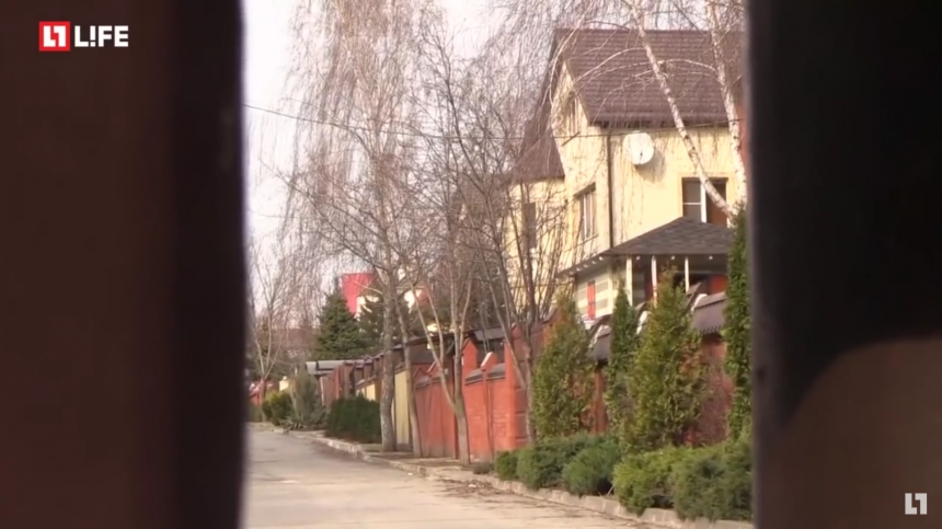 Адвокат Януковича раскрыл его место жительства в Ростове. Видео