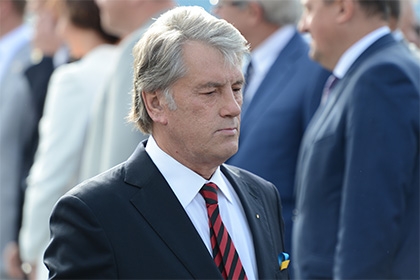 Ющенко предлагает запретить всякое общение между гражданами Украины и России