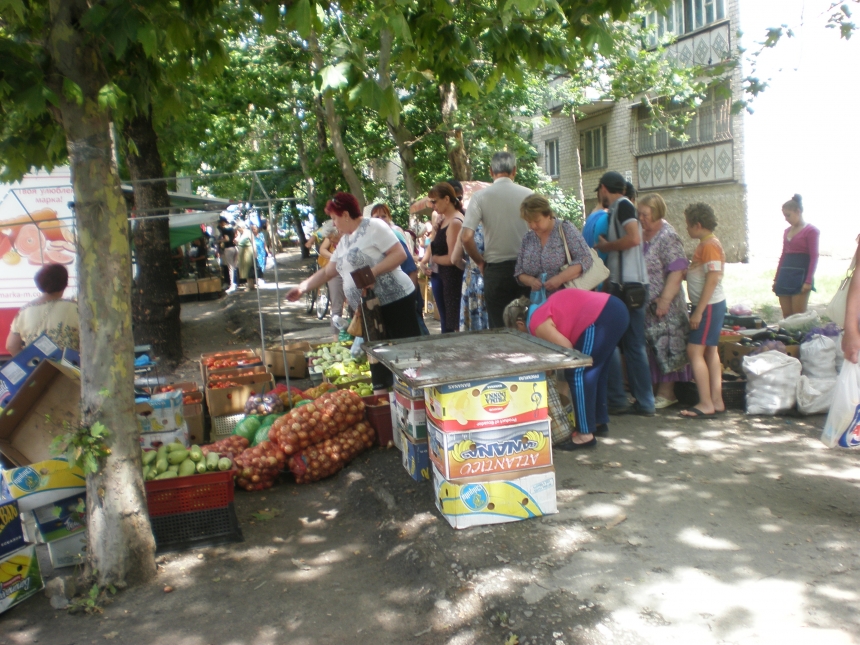 В Николаеве провели очередной рейд по стихийной торговле