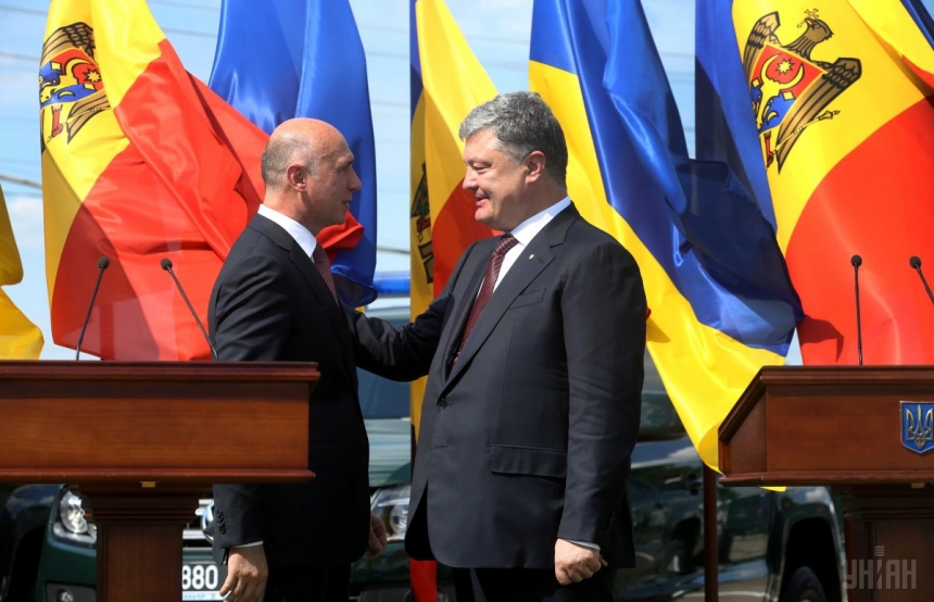 Украина готова способствовать возвращению Приднестровья в состав Молдовы, - Порошенко  