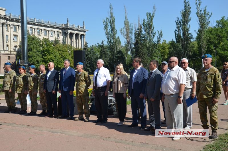 В Николаеве с размахом отмечают День ВДВ