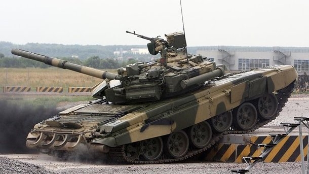 В США сравнили российский танк Т-90 и американский Abrams