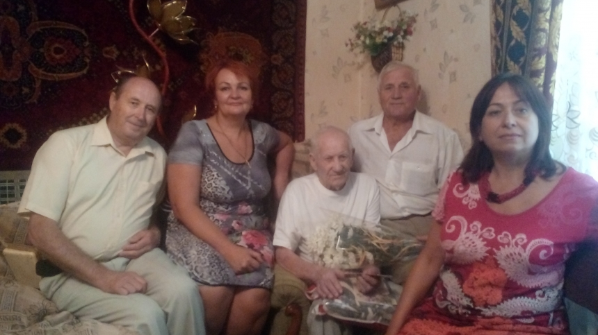 В Николаеве ветеран Великой Отечественной отметил свой 95-й юбилей