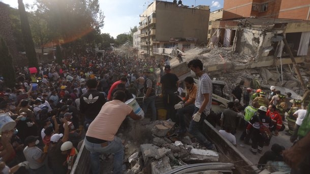 Землетрясение в Мексике: при обрушении школы погибли 20 детей