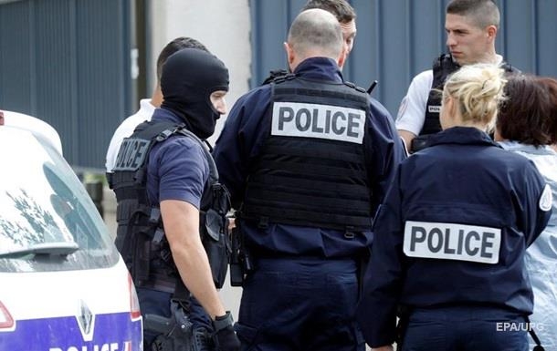 В Марселе теракт, погибли двое прохожих, - СМИ
