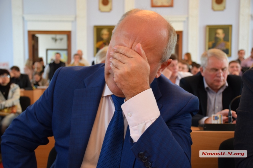 Как депутаты горсовета слушали отчет мэра Сенкевича. ФОТОРЕПОРТАЖ