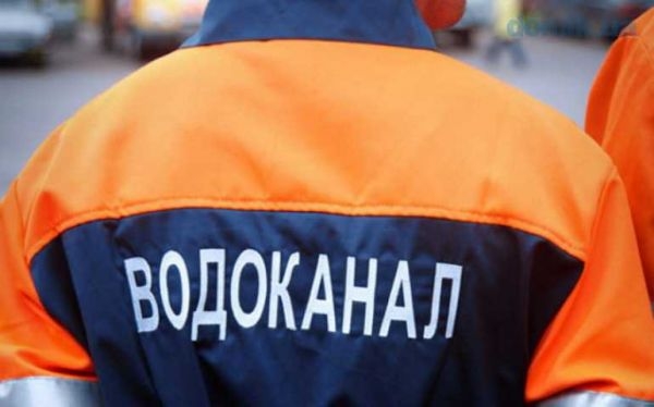 "Николаевводоканал" проведет служебное расследование в отношении работника, избившего прохожего лопатой