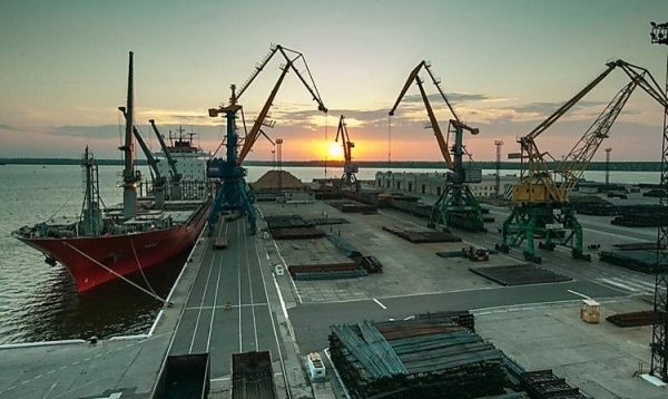 Николаевский порт «Ольвия» снизит прибыль в два раза 