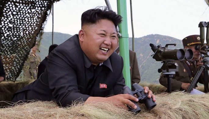 "Мы закончили формирование ядерных сил", - Ким Чен Ын рассказал о ядерной кнопке на своем столе